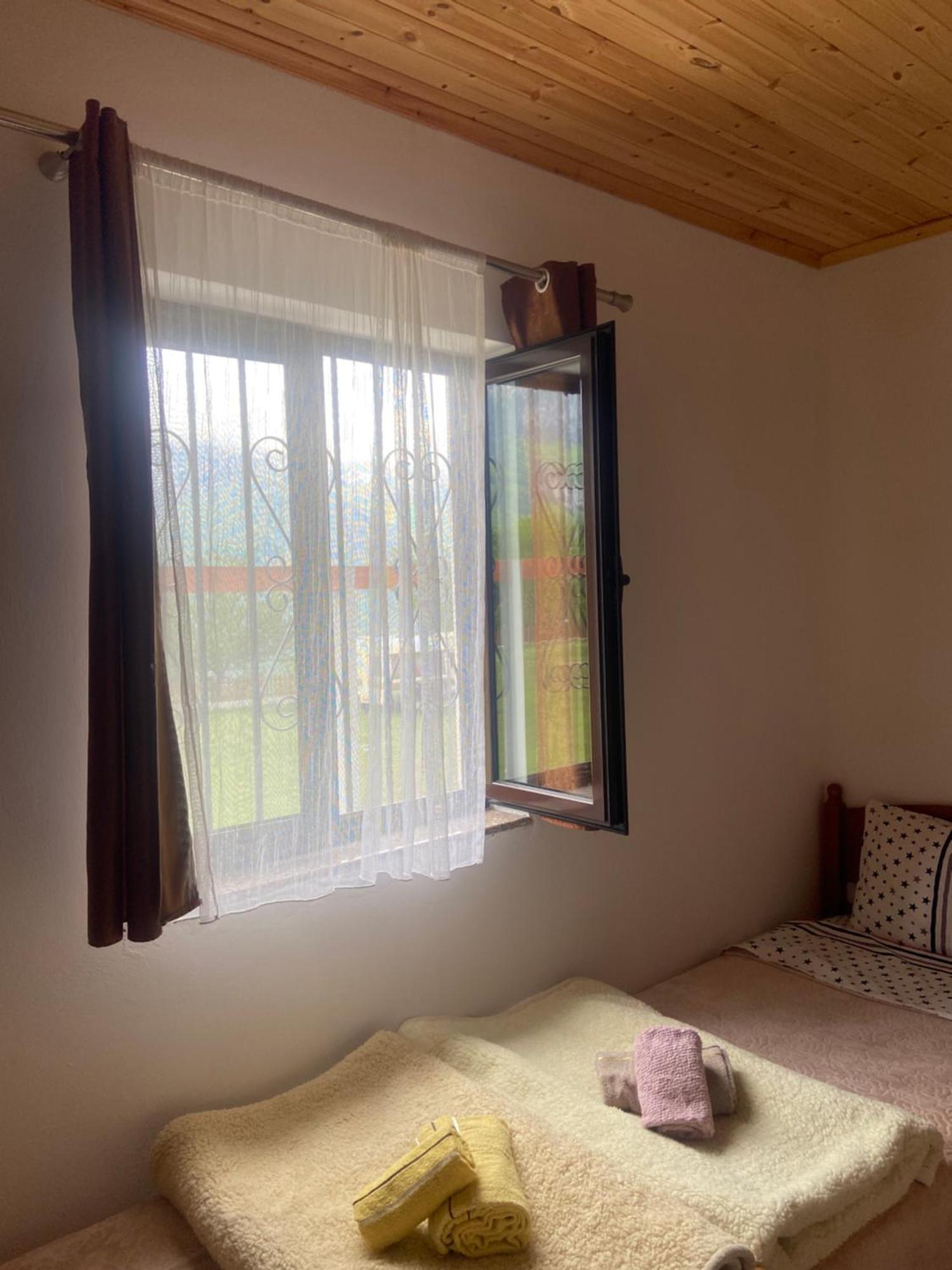 Guesthouse Freskia Theth Luaran gambar